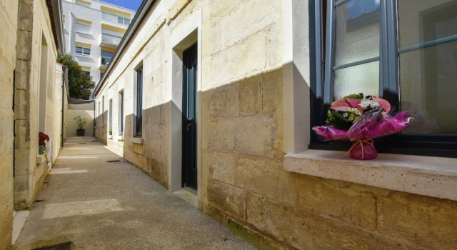Romantic City House With Private Terrace and 15 min From the Beach, Rezerwuj Hotel Rochefort Charente-Maritime