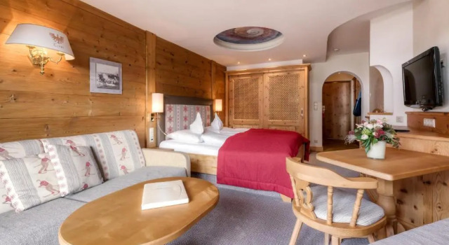 Полулюкс Hotel Garni Serfauserhof