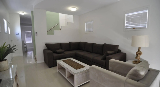 Bluedock Apartments, Забронировать Апартаменты/квартира Батманс-Бей Еврободалла