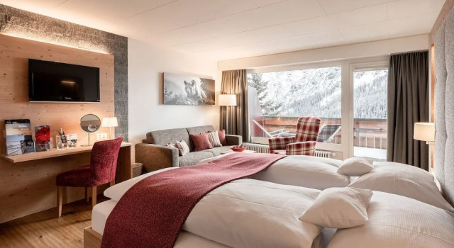 Двухместный номер Superior с балконом Blatters Arosa Hotel & Bella Vista SPA