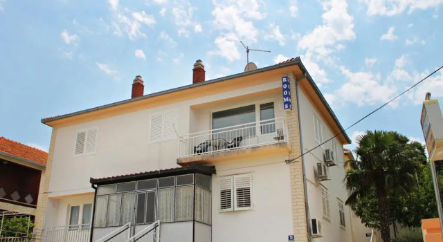 Mito Rooms and Apartments, Забронировать Апартаменты/квартира Недорогие отели Трогир, рядом с Church of St. Barbara, недорого