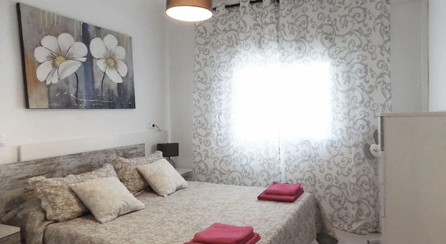 Апартаменты с 2 комнатами с балконом и с частичным видом на океан Apartsalou Pepa