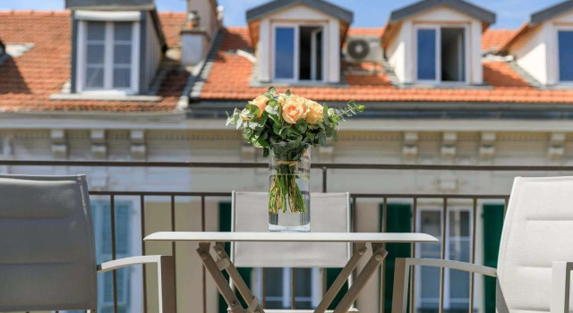 Трёхместный номер Deluxe Hotel Florence Nice