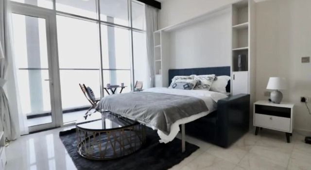 Brand New Studio Apartment with Balcony, Забронировать Апартаменты/квартира Отели Эмирата Дубая с бассейном, рядом с Al Wajeha Al Maeyah Marine Transport Station, Бассейн