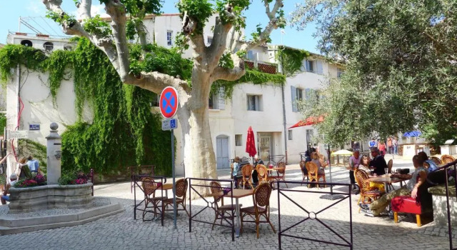 Коттедж Maison Tarascon