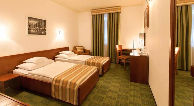 Двухместный номер Comfort Best Western Airport Hotel Stella
