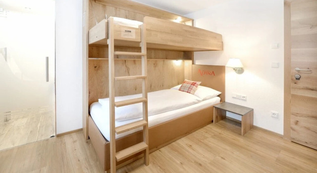 Номер Comfort Hotel Alpina Superior