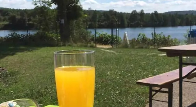Camping des Ballastieres, Boek Camping Hotels in Franche-Comte met ontbijt, Ontbijt