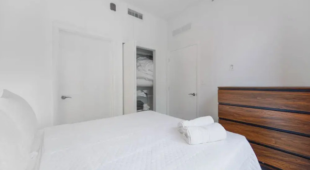 1BR Condo wRooftop Pool at Wynwood