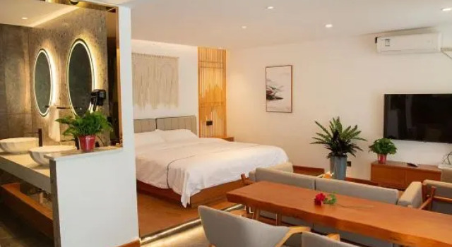 Xinyan Shanju (Wanxianshan Guoliang Scenic Area), Book Hotel Xinxiang Henan