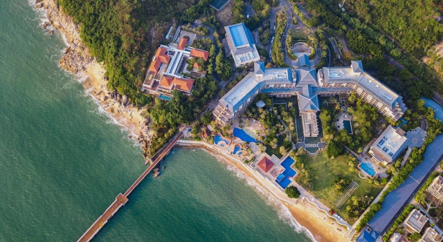 Двухместный номер Deluxe с балконом и с видом на горы Sheraton Huizhou Beach Resort