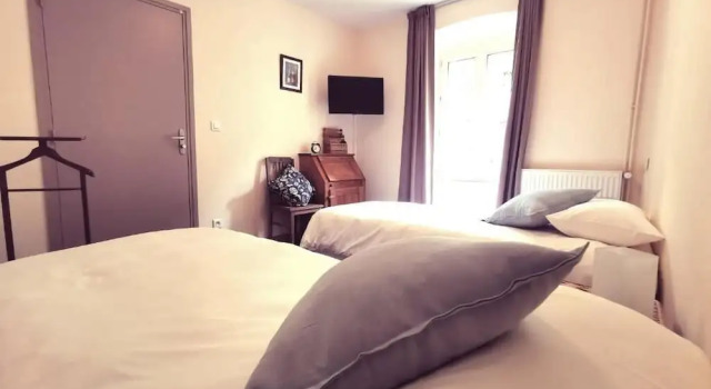 Auberge de Chanteuges, Prenota Ostello Ostelli a Alvernia, Ostello