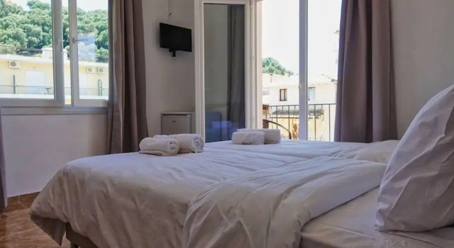 Alkion Hotel, Buchen Sie Aparthotel Hotels in Epirus mit Pool, Schwimmbad