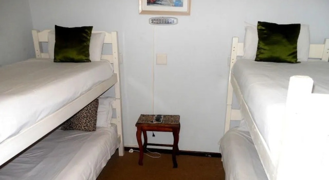 Bay Vista Guesthouse, Забронировать Хостел Недорогие отели Мосселбай, недорого