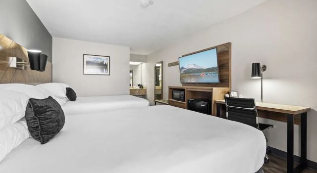Hampton Inn Hotel Bend, Забронировать Отель Отели Бенд 3 звезды, рядом с Blockbuster, 3*