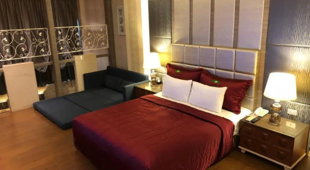 Номер Deluxe 麗登精品汽車旅館