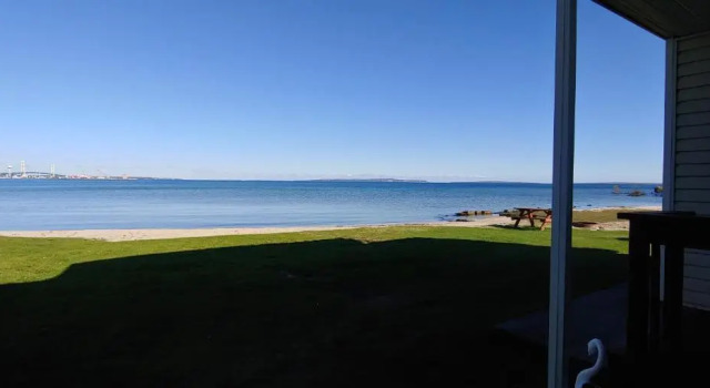 Люкс Sunrise Beach Motel