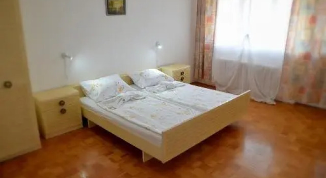 Apartment Mara, Buchen Sie Ferienwohnung Kladovo 