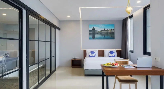 Premier double suite Vue sur la ville Fox Lite Hotel Cikarang