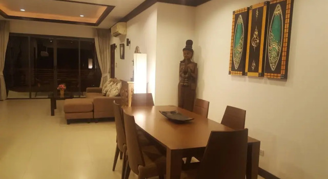 Семейный люкс с 2 комнатами с видом на бассейн TSE Residence [by Samui Emerald]