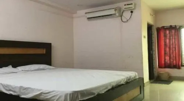 Grand Adithee, Book Hotel Tenali 