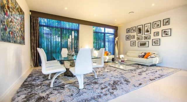 Holiday Home Vogue Living @ Hope Island Resort