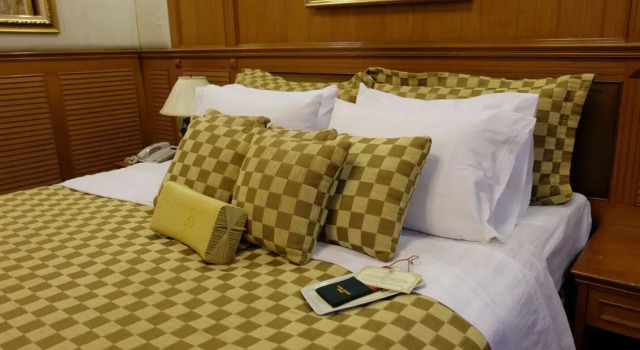 Полулюкс Taksila Hotel