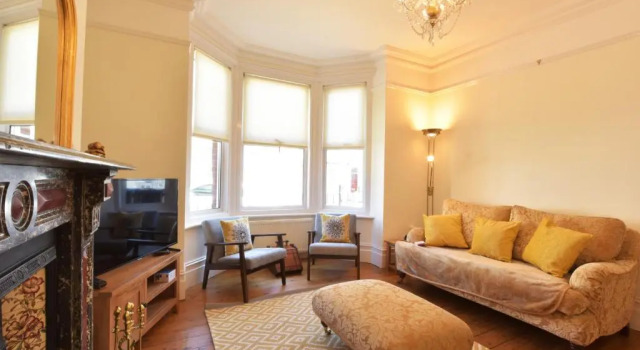 Bellevue Road - Stunning 3 storey home only a stones throw away from the beach