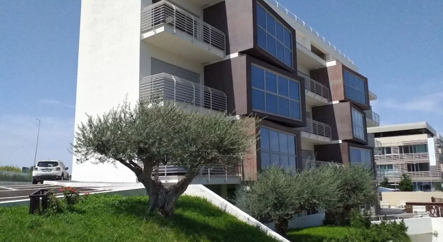 Residence Smeraldo, Prenota Appartamento Hotel a Lazio con parcheggio, Parcheggio