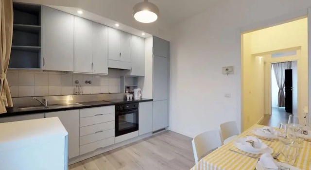 Апартаменты с 2 комнатами с балконом Luxury 2 bedrooms apartment