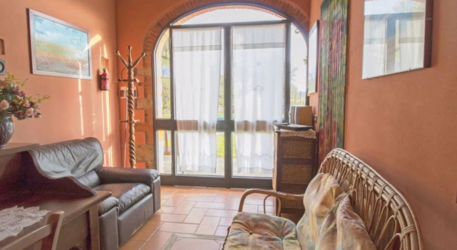 House Tara San Giustino Valdarno, Забронировать Отель Отели Сана Джустино Вальдарно с бассейном, Бассейн