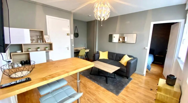 6- Appartement de 2 pièces refait à neuf en centre ville, Book Apartment Dieppe 