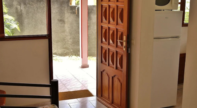 Apartment With one Bedroom in Deshaies, With Wonderful sea View, Priva, Prenota Appartamento Hotel a Basse-Terre con piscina, Piscina