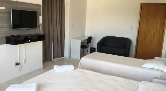 Трёхместный номер Standard с балконом Domum Hotel