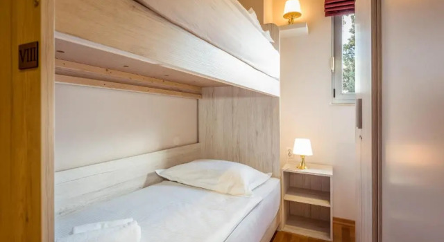 Кровать в общем номере (мужской номер) Boutique Hostel Livia
