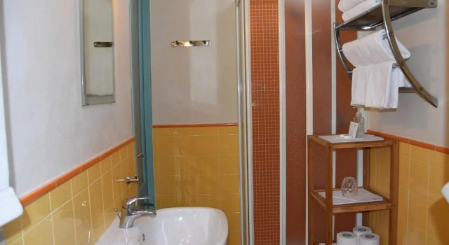 Полулюкс B&B AL DUCALE and APARTMENTS