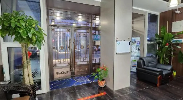 Suifenhe Shengshi Hotel, Varaa Hotelli Suifenhe 