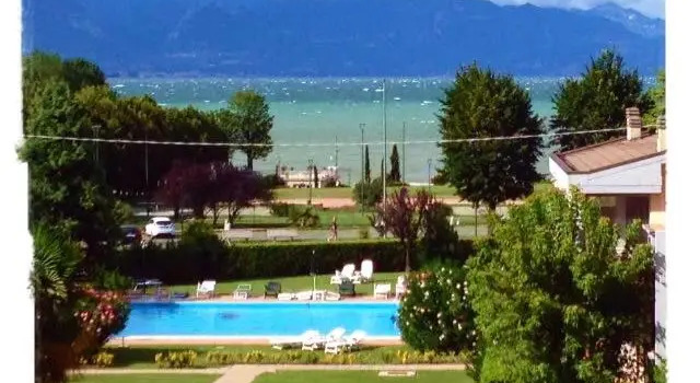 Finestra sul lago