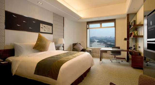 Двухместный номер Classic с видом на озеро InterContinental Foshan by IHG
