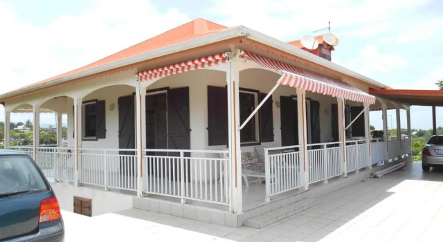 Коттедж Spacieuse maison de vacances