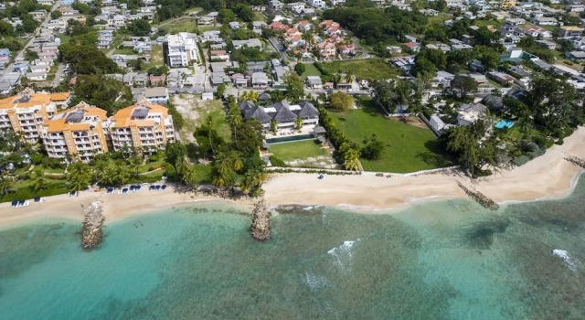 Номер Standard Coral Beach by Blue Sky Luxury