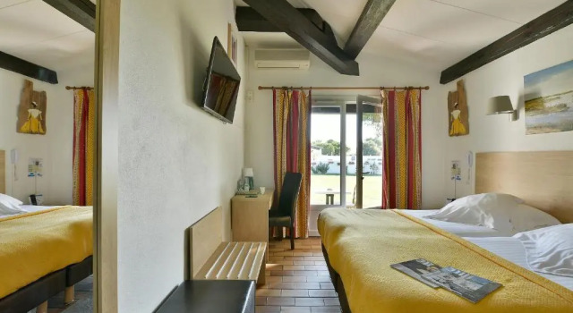 Двухместный номер Comfort Mas de la Grenouillère Hôtel et Centre équestre en pleine nature