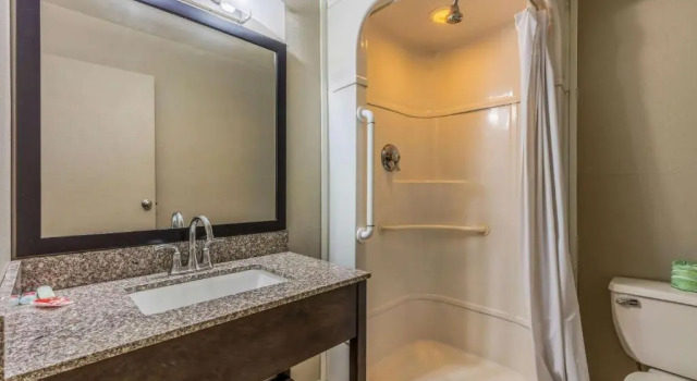 Четырёхместный номер Standard Motel 6 West Memphis Arkansas