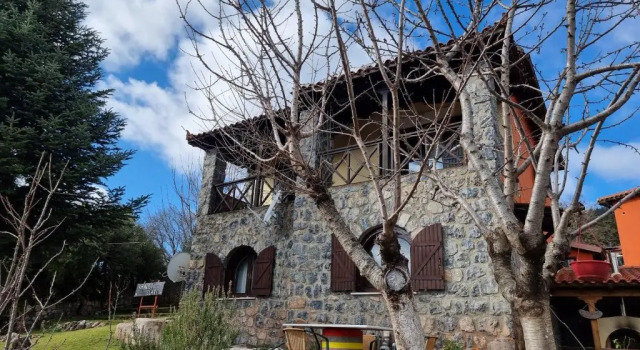 Chalet Elati, Rezerwuj Chalet Hotele w Mainalo Ski z basenem, Basen