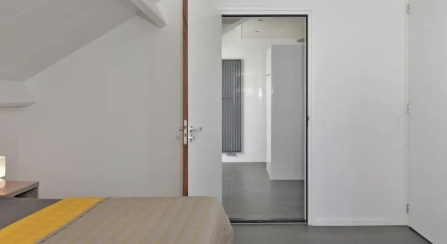 Exclusive Apartment on the Ground Floor Directly Located on the Water
