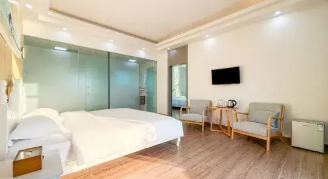Люкс Shenzhen Nan'ao Dongshan Seaside Homestay (Yangmeikeng Judiaosha Branch)