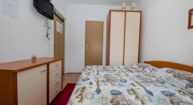 Студия Apartments & Rooms Green Bay