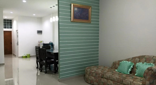 ควีนเพลส สระบุรี Queenplace Saraburi, Забронировать Отель Сарабури Сарабури