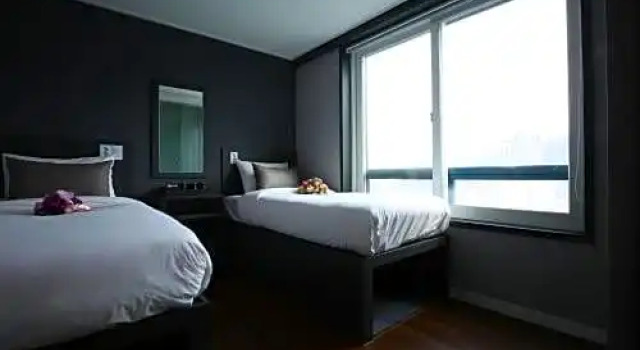 Двухместный номер с видом на город Step Inn Myeongdong 1