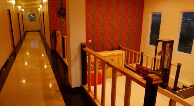 Sakura Yama Resort, Забронировать Курортный отель Отели Кхао-Кхо с парковкой, Парковка